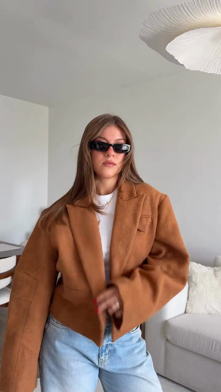 Brown cropped blazer