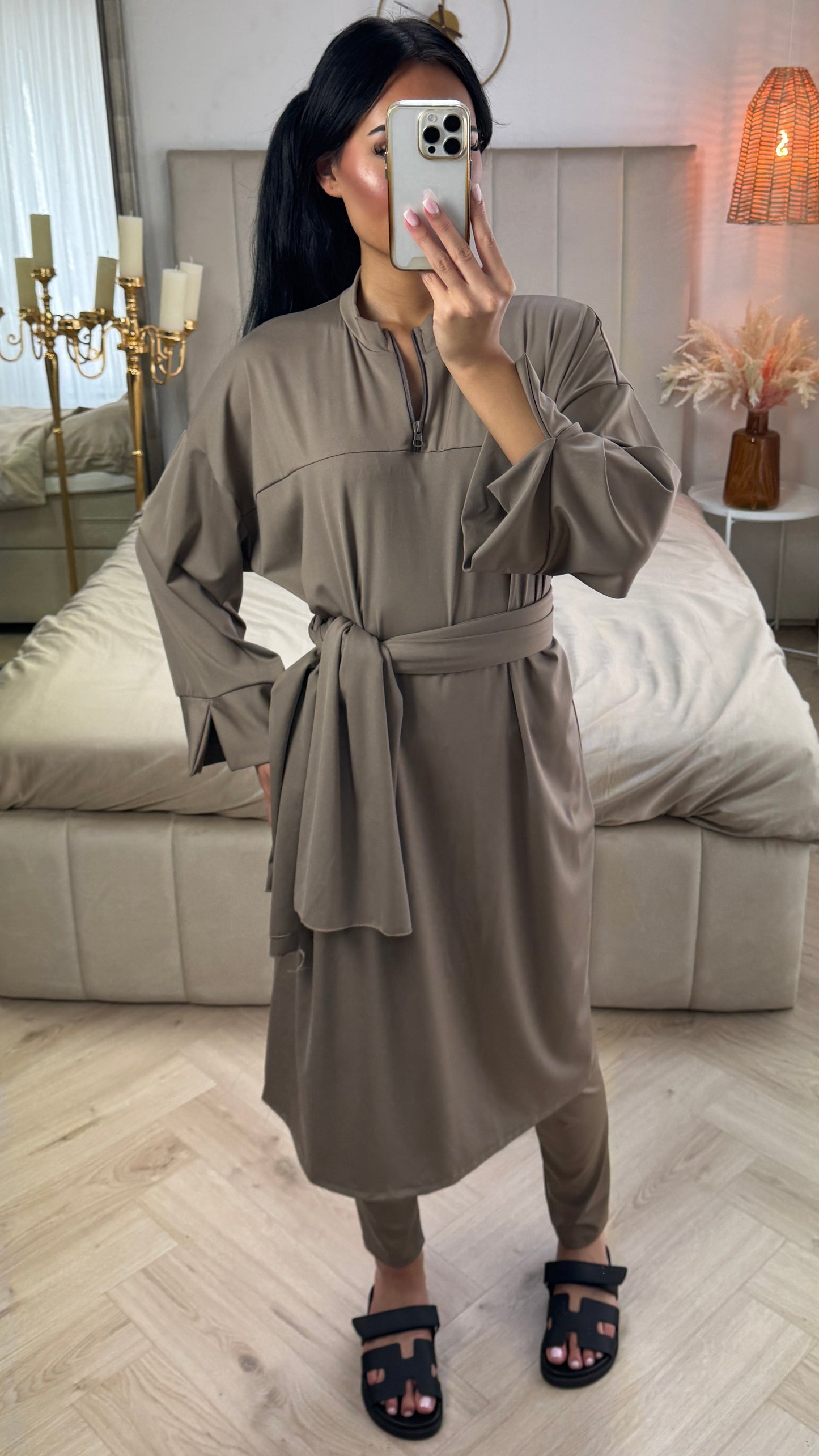 Burkini Set with Zipper and Slit Sleeves – Includes Hijab