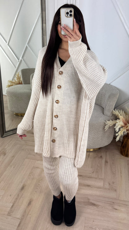 Must-Have Comfy Six-Button Knit Set