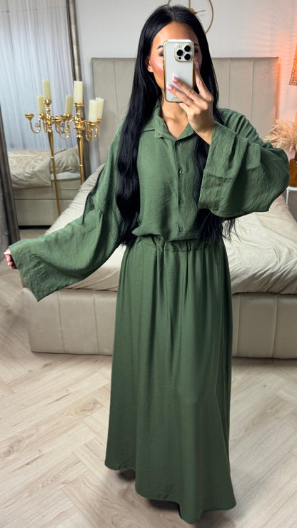 Two-Piece Set with Blouse and Maxi Skirt – Viscose blend