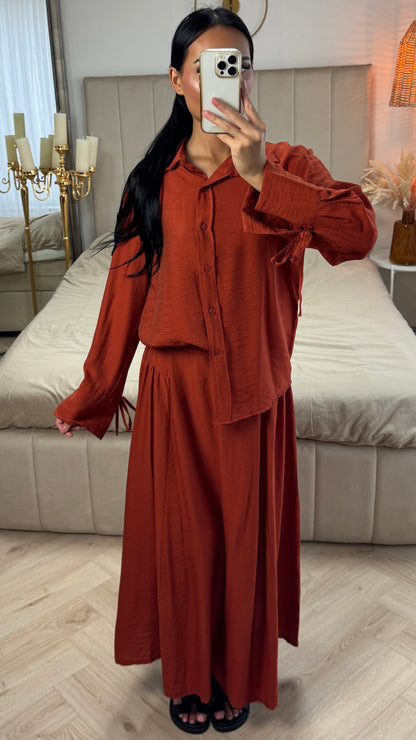 Two-Piece Set with Tie Sleeves and A-Line Skirt – Viscose Blend