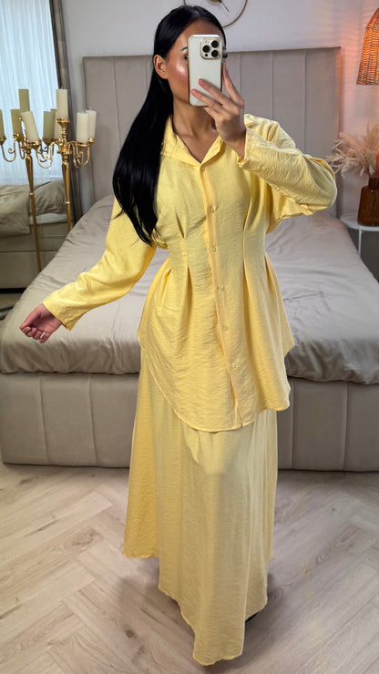 Two-Piece Set with Belt and A-Line Skirt – Viscose Blend