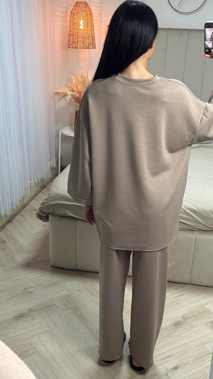 Two-Piece Set with Wide Sleeves