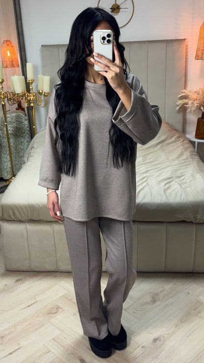 Essential Super Soft Mid Stripe Pants Set