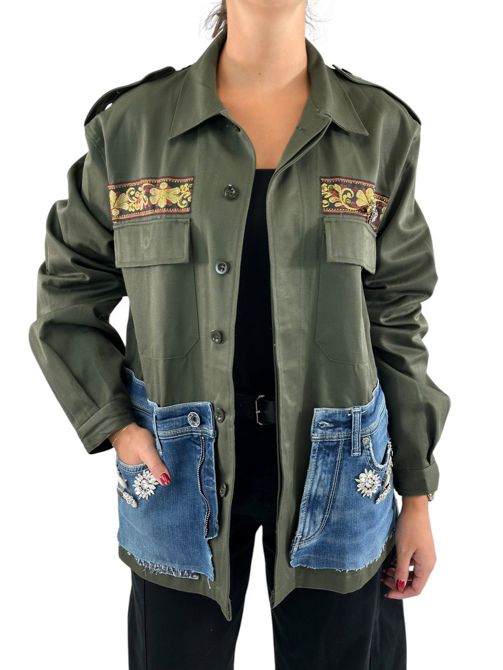 Embroidered Details Denim Jacket