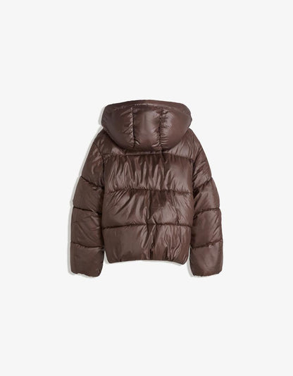 Water-repellent puffer jacket