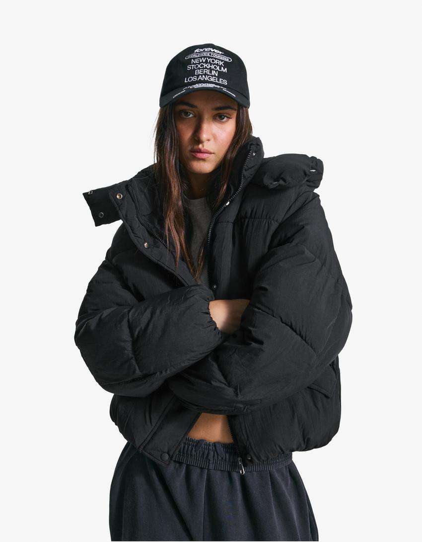 Water-repellent puffer jacket