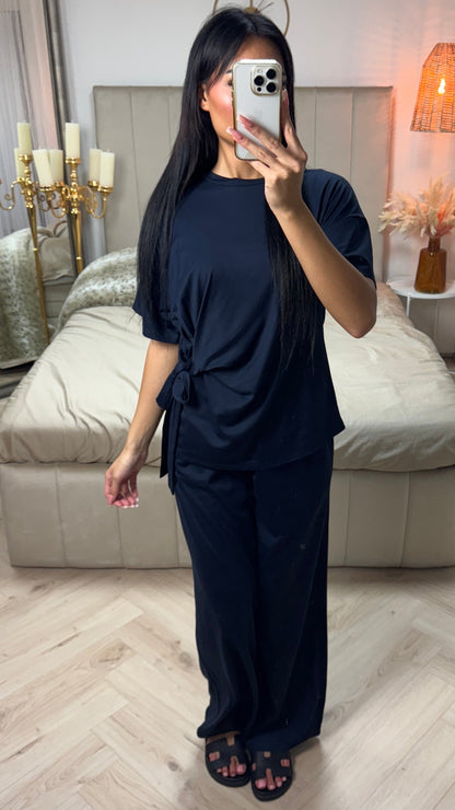 Essential Soft Touch Set Knot Tie Waist Detail