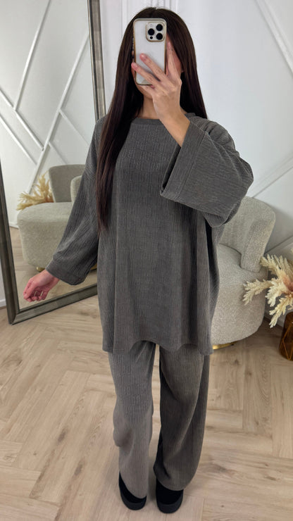 Jacquard Two-Piece Set with Wide Sleeves