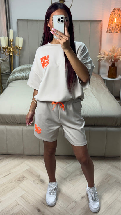 Love Soft Material Tee+Shorts Set