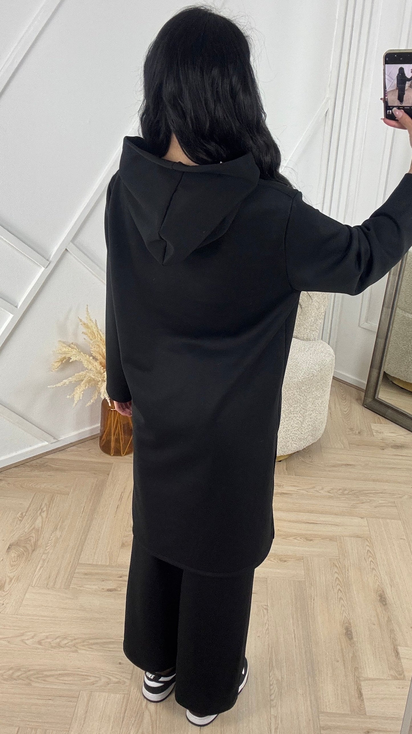 Minimal Hoodie Two-Piece Set with Wide-Pattern Pants