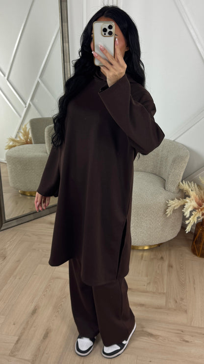 Minimal Hoodie Two-Piece Set with Wide-Pattern Pants