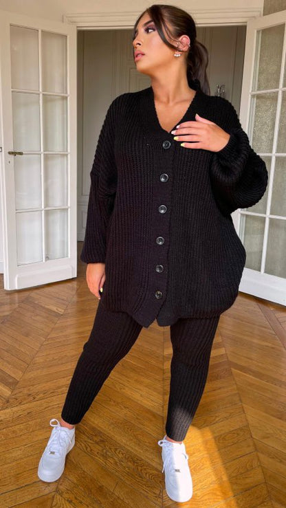 Must-Have Comfy Six-Button Knit Set