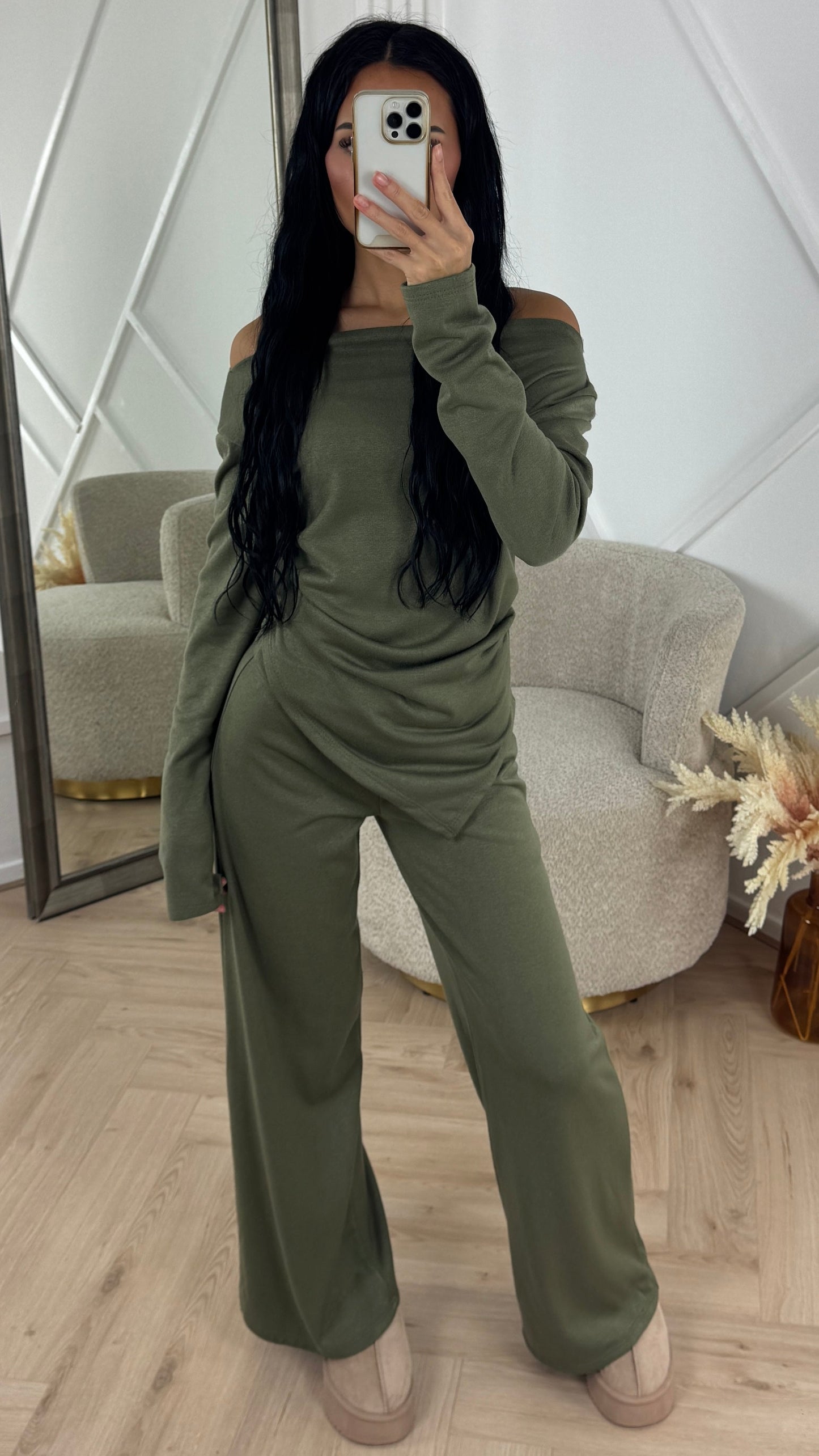 Off-the-Shoulder Winter Two-Piece Set