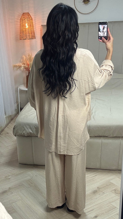 Oversized Blouse and Trouser Set with Button Closure