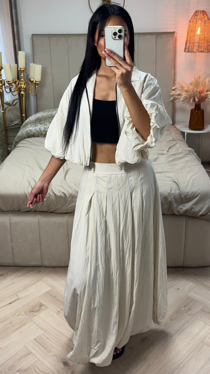 Puff Sleeve Zip-Up Crop Top with Pleated Maxi Skirt