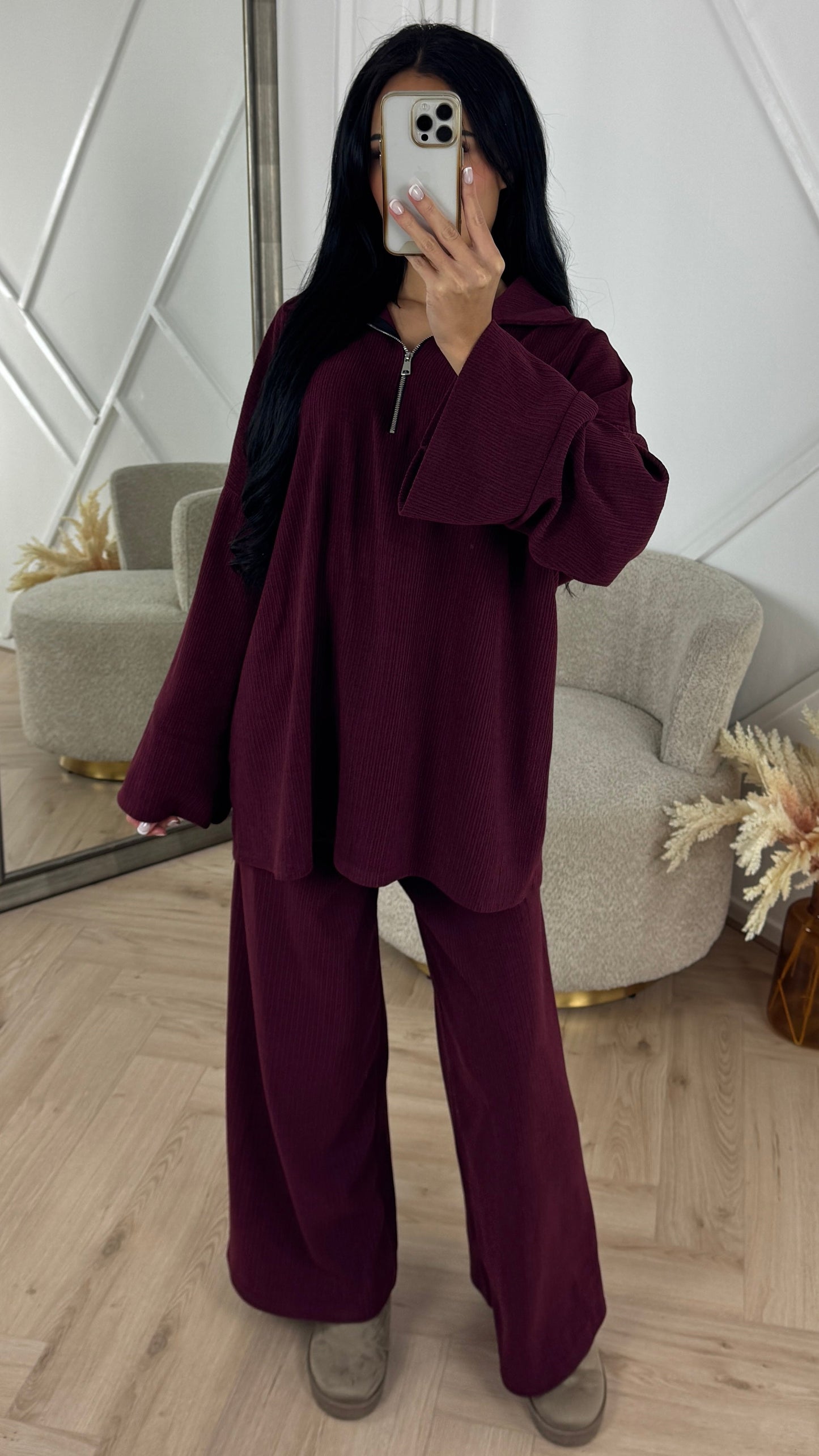 Ribbed Two-Piece Set with Zipper Detail