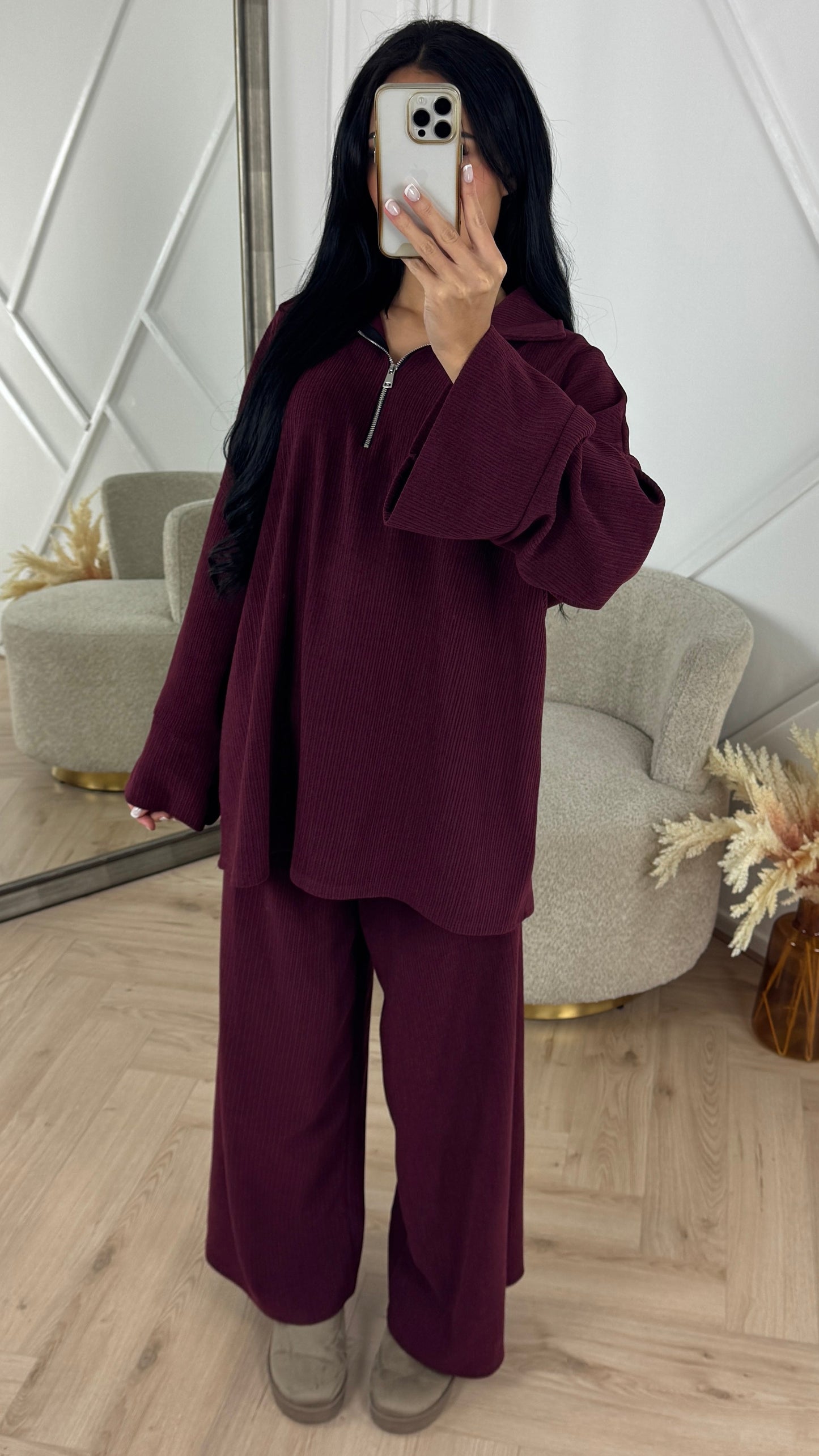 Ribbed Two-Piece Set with Zipper Detail