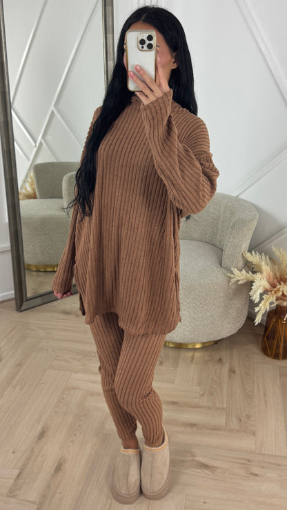 Teddy Rib Two-Piece Set with Comfort Fit