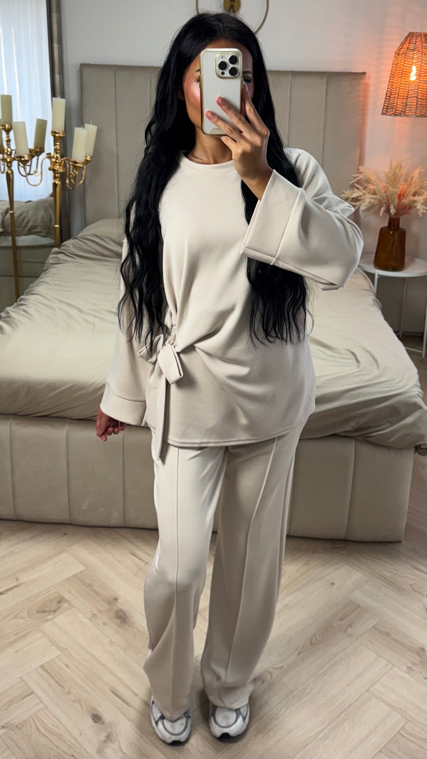 Two-Piece Set with Wide-Leg Pants and Tie Detail