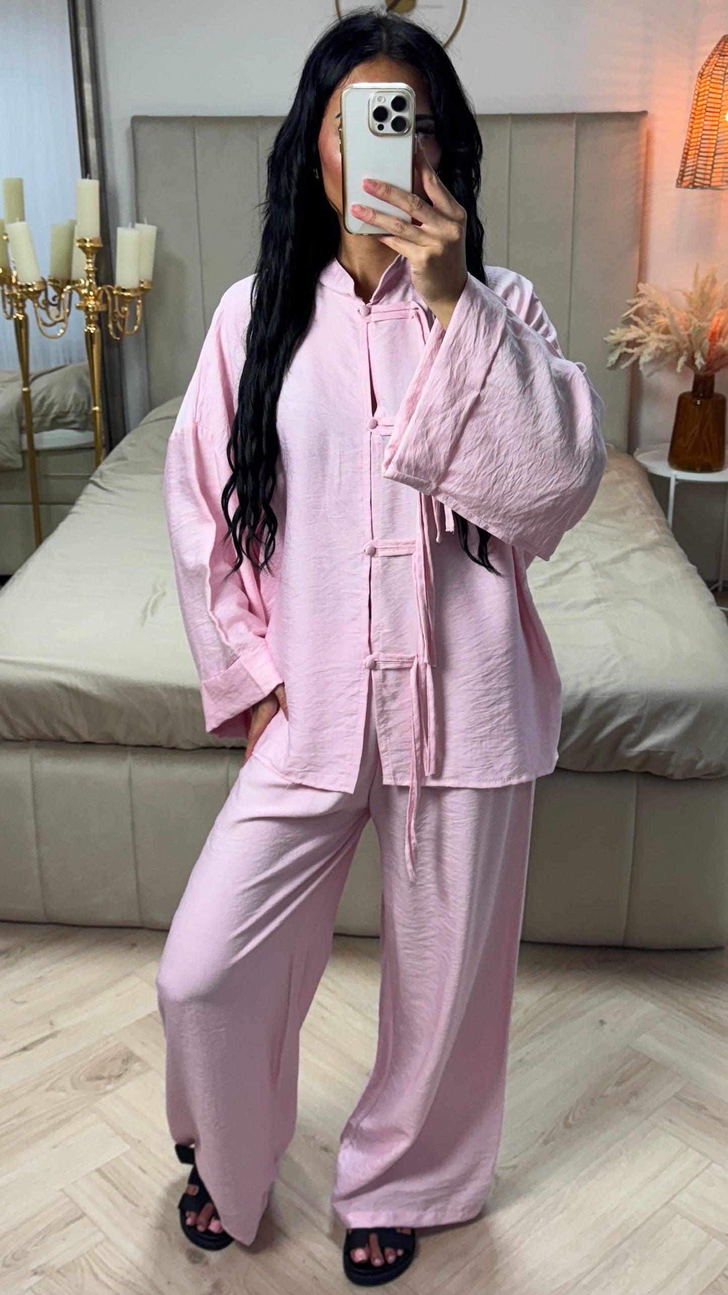 Viscose Set with Button Closure and Wide Sleeves