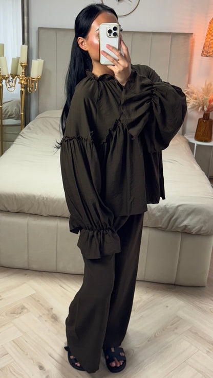 Cotton Set with Waist Accent and Wide Legs