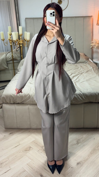 Essential Blouse Set Pleated Waist Detail