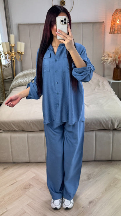 Essential Blouse Set Pocket Detail