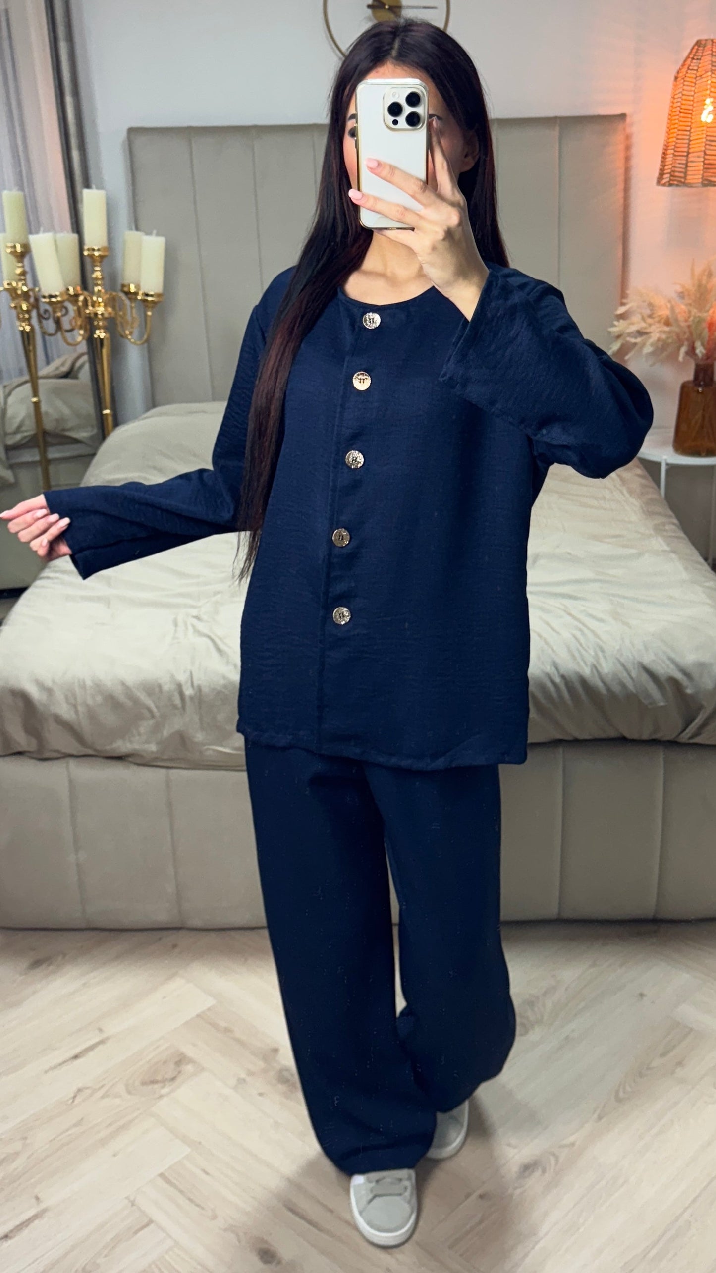 Essential Golden Buttons Set