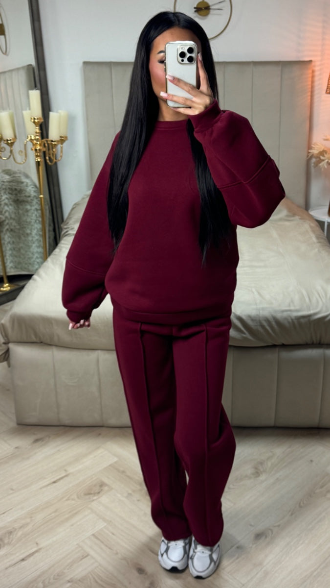 Thick Jogging Set Seam Detail