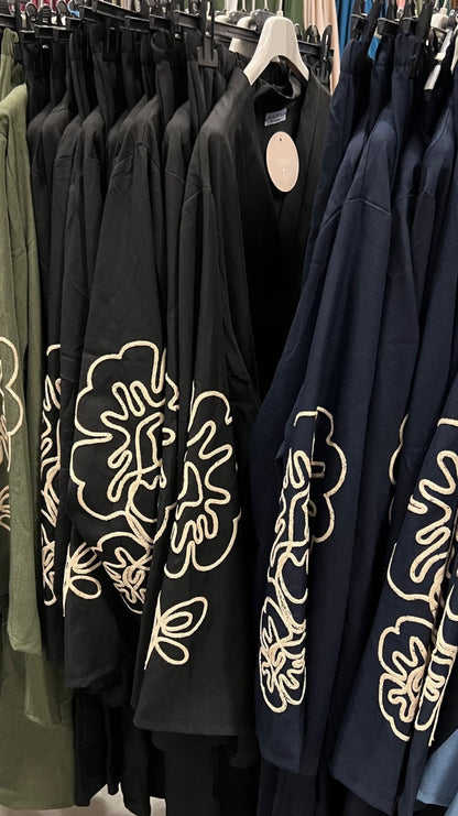 V Neck Set Embroidery Sleeves