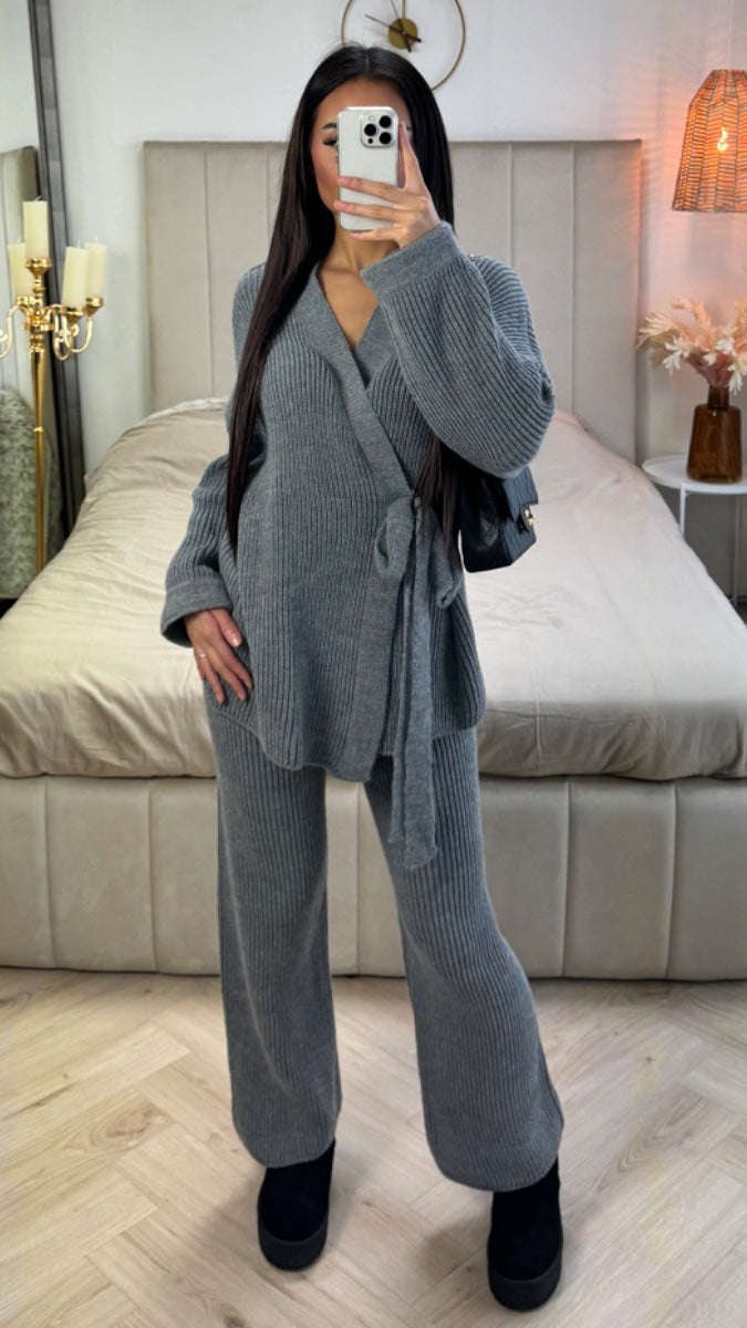 Knitwear Wrapped TIe Belt Cardigan Set