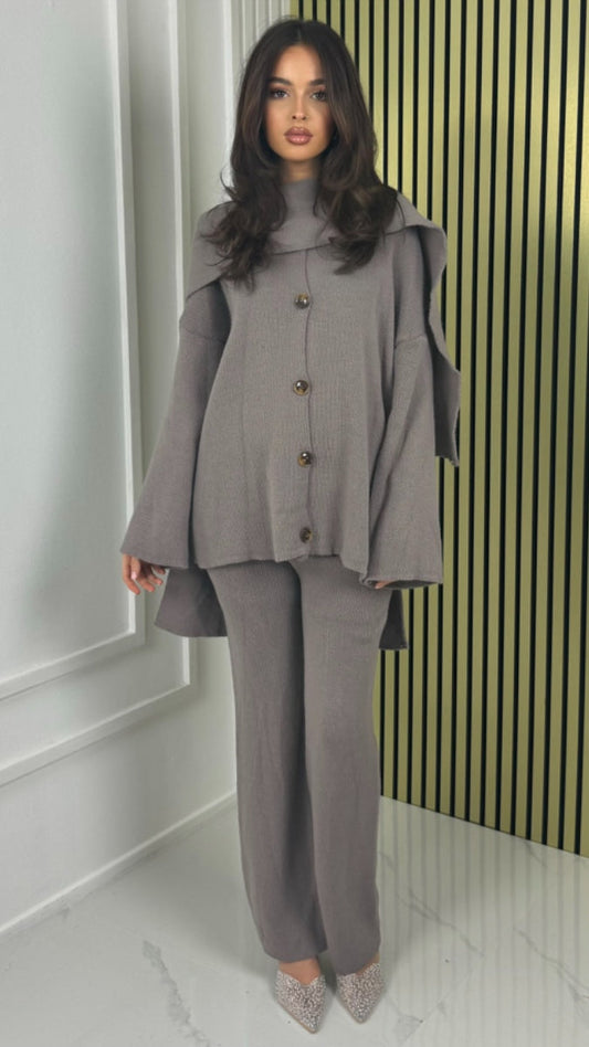 Knitwear Five Button Set Integrated Shawl