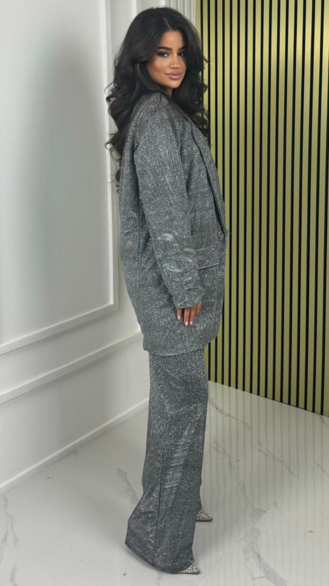 Oversized Shiny Blazer + Wide Legs Set