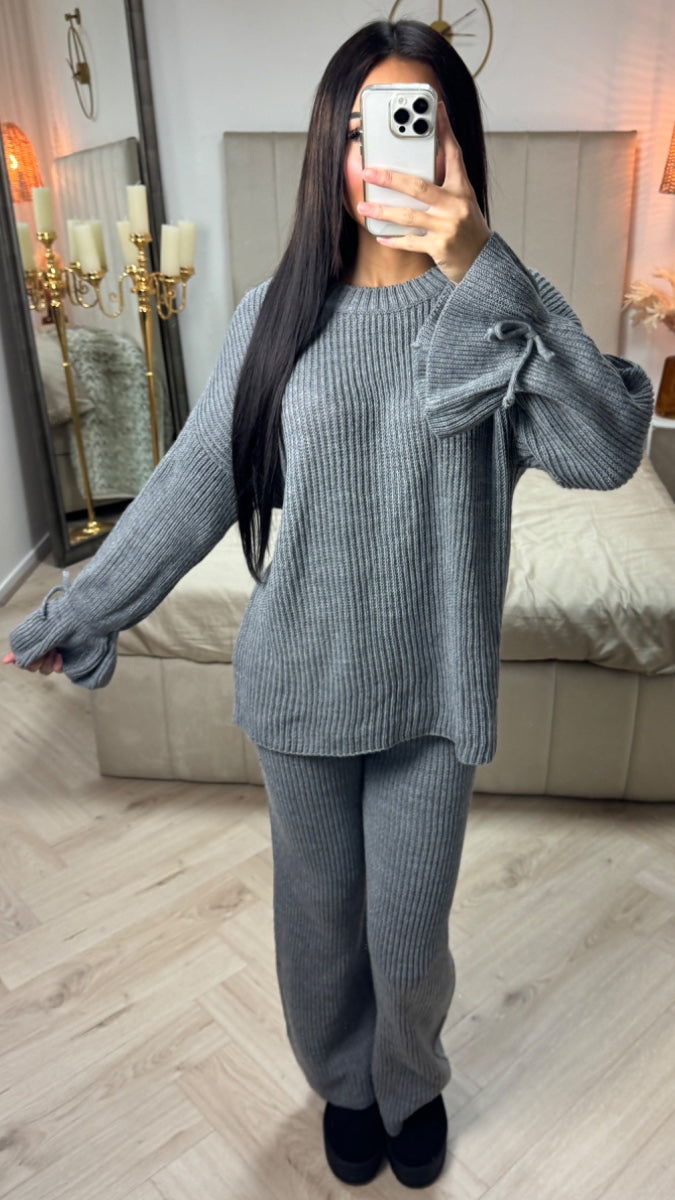 Knitwear Oversized Set Ruffle Sleeve Tie Detail