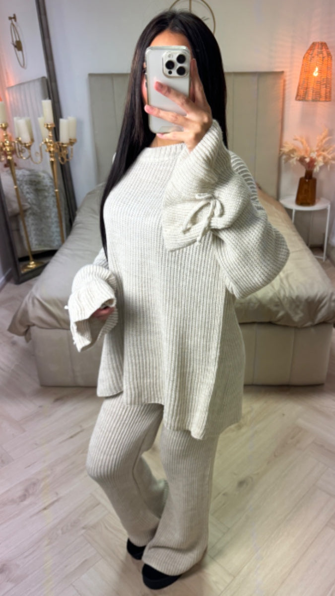 Knitwear Oversized Set Ruffle Sleeve Tie Detail
