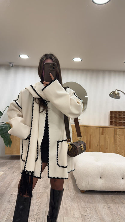 White color blocked trim jacket