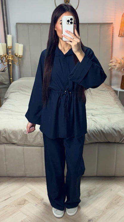 Integrated Waist Tie Detail Set Golden Buttons