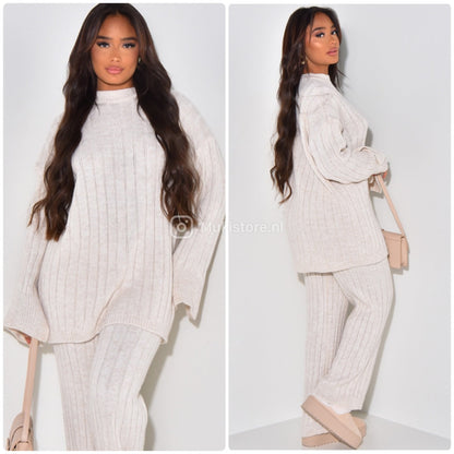 Knitwear Oversized Long Top Wide Leg And Sleeve Detail 23535