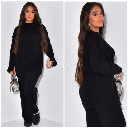 Knitwear Oversized Long Top Wide Leg And Sleeve Detail 23535