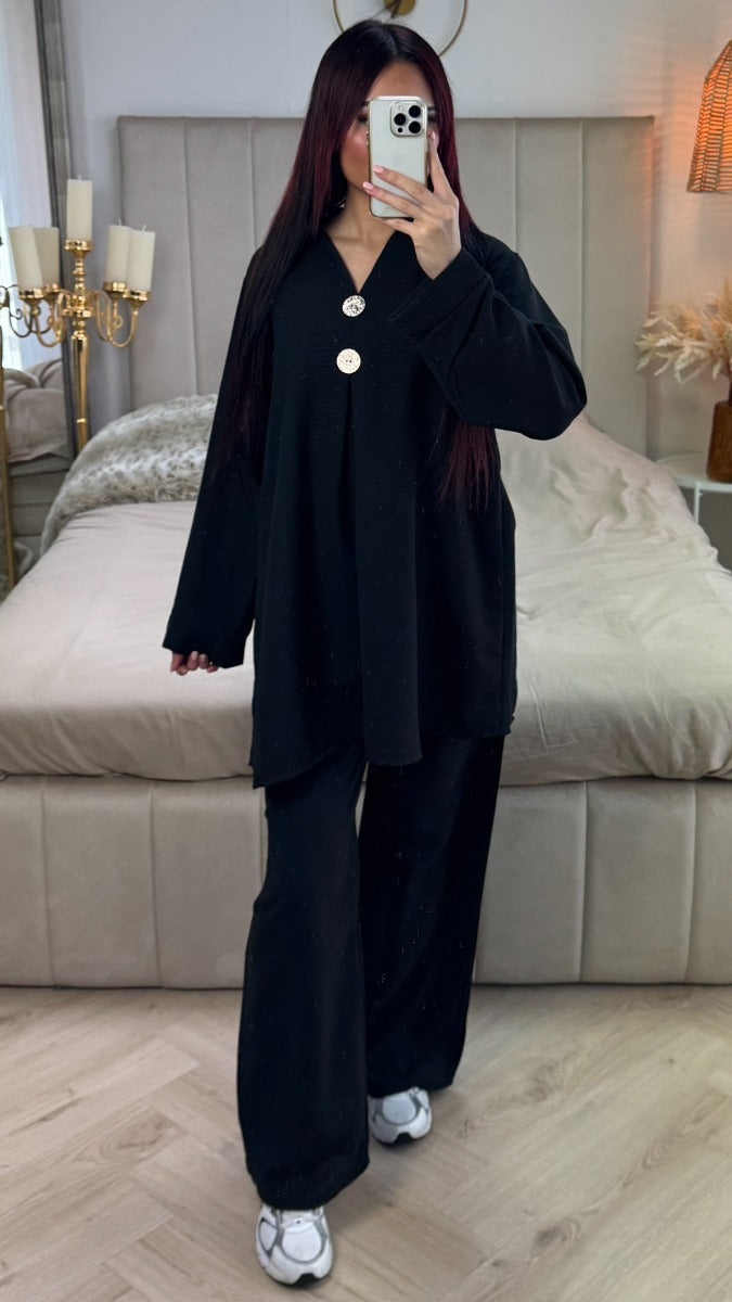 Oversized  Set Double Golden Button Detail