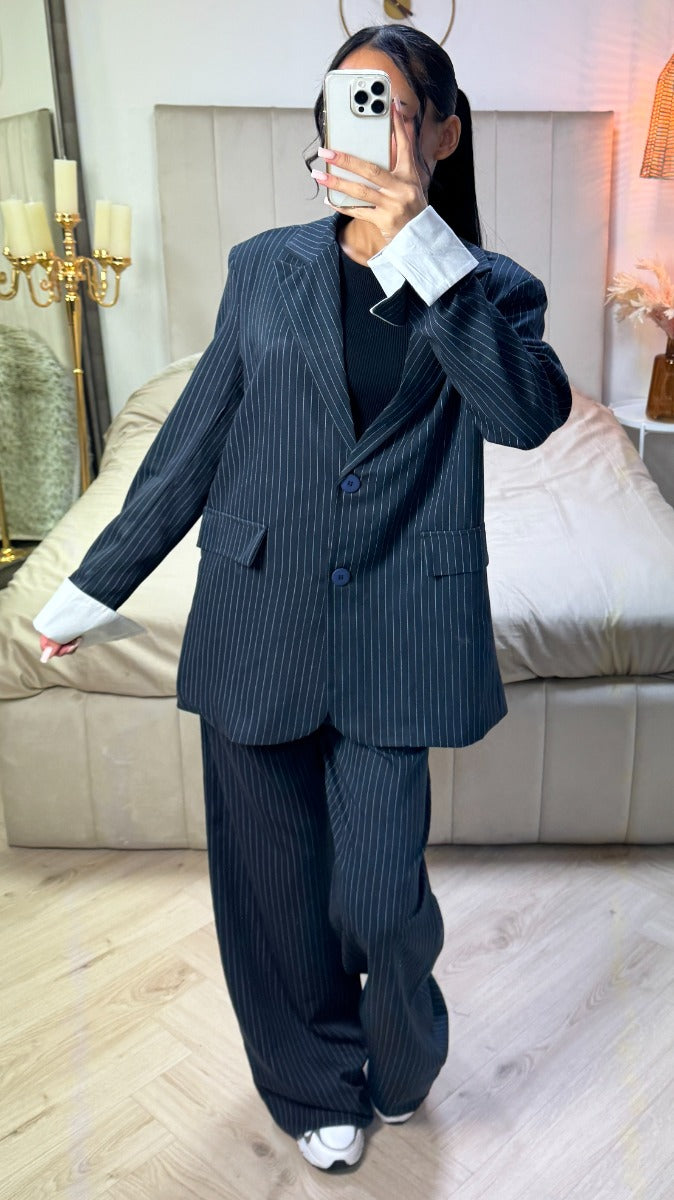 Oversized Stripes Blazer + Pantalon White Sleeve + Taille Detail