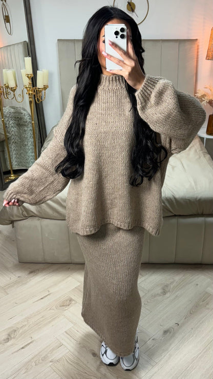 Seam Sleeve Detail High Neck Skirt Set