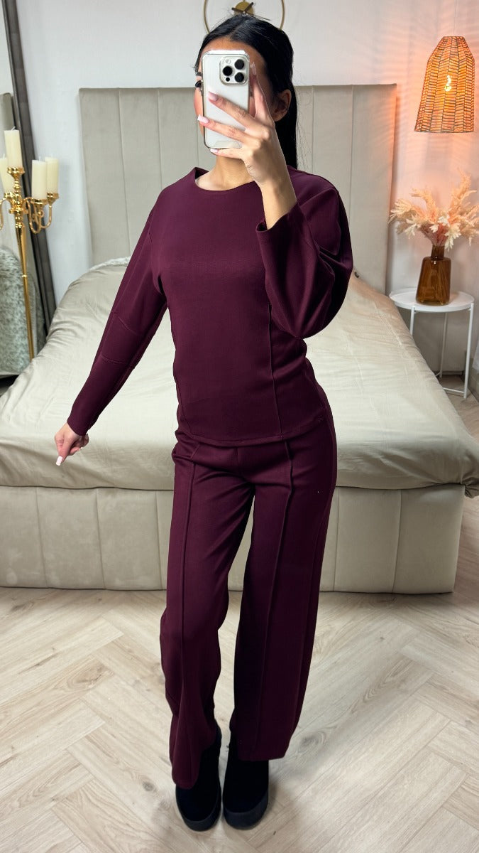 Slim Fit Essential Soft Material Set Seam Details