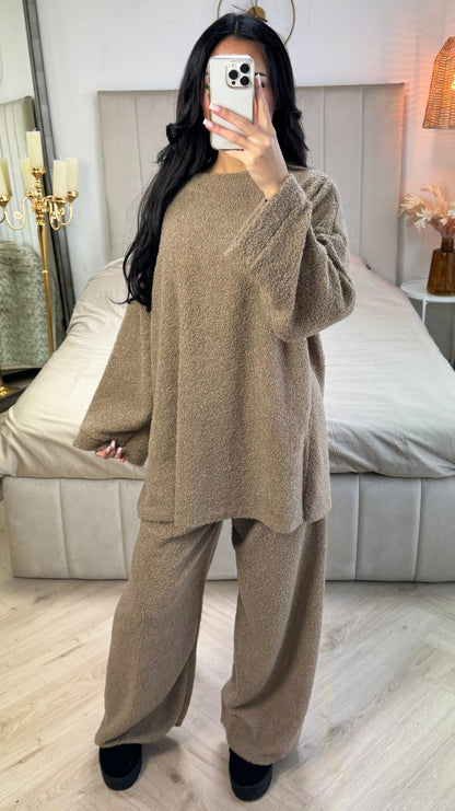 Super Oversized Comfy Teddy Set
