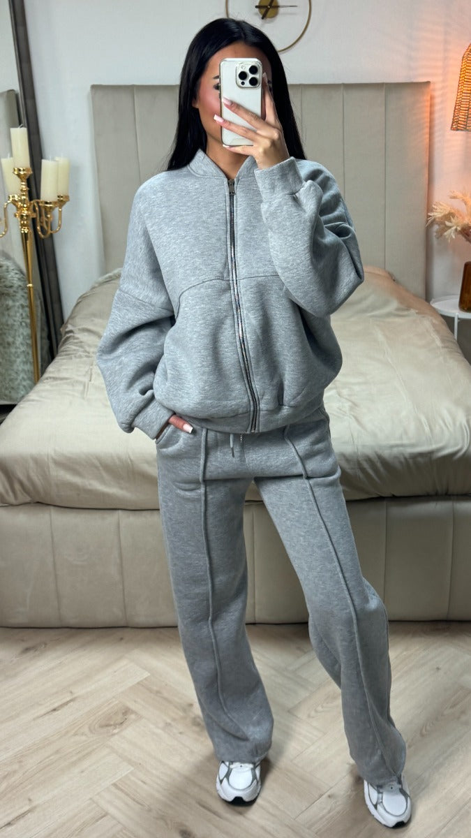 Thick Jogging Zipper Set Seam Details