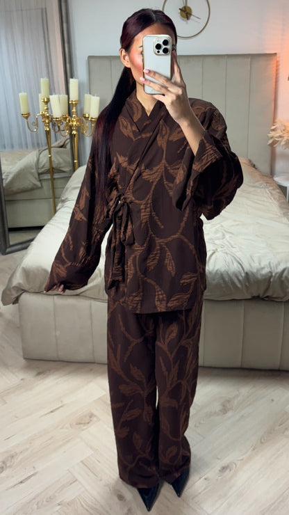 Tie Belt Flower Embroidery Wrap Set