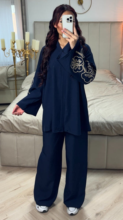 V Neck Set Embroidery Sleeves